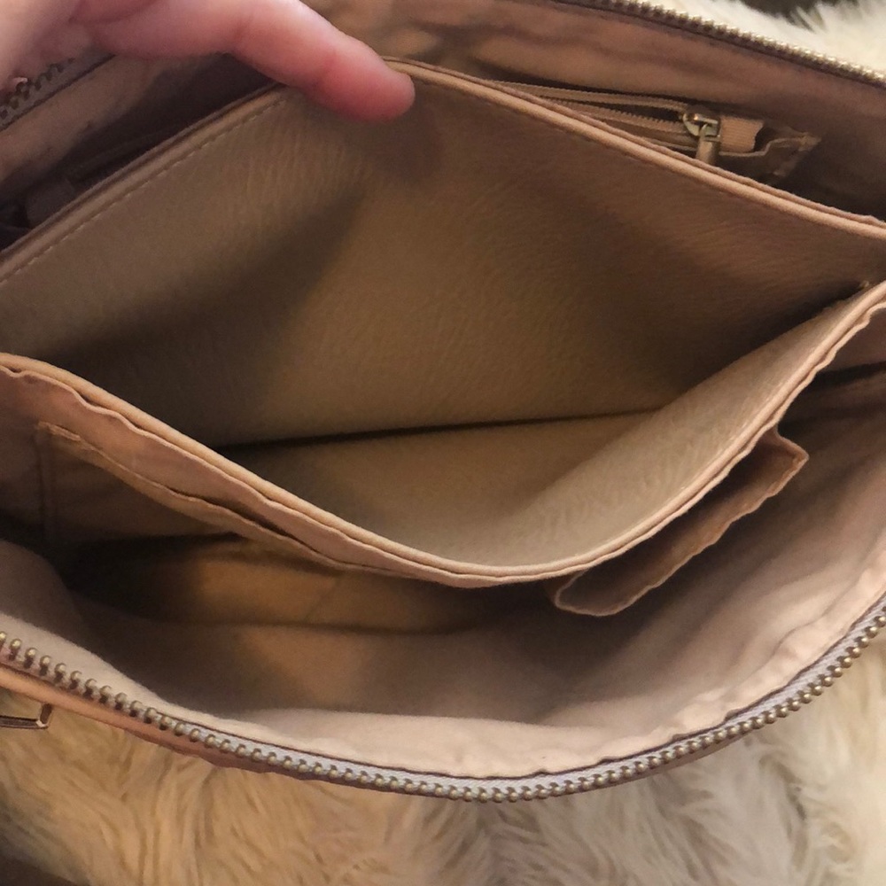 Purse - Picture 3 of 4